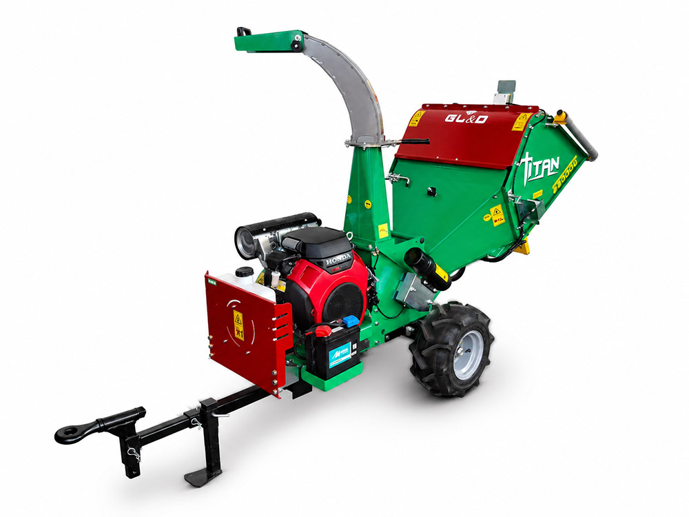 GL&D Titan Pro towable drum wood chipper with drawbar