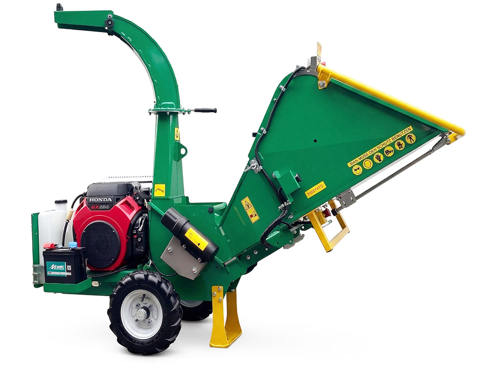GL&D Titan Pro 21HP Honda engine drum wood chipper