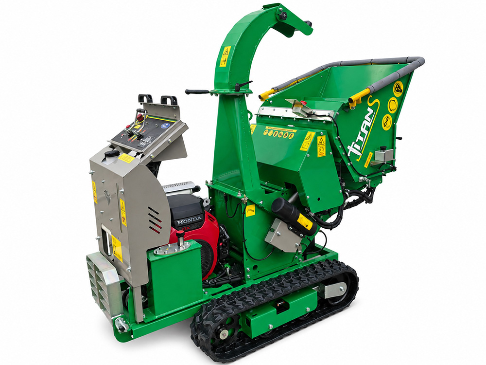 GL&D Titan Super Petrol professional tracked drum wood chipper