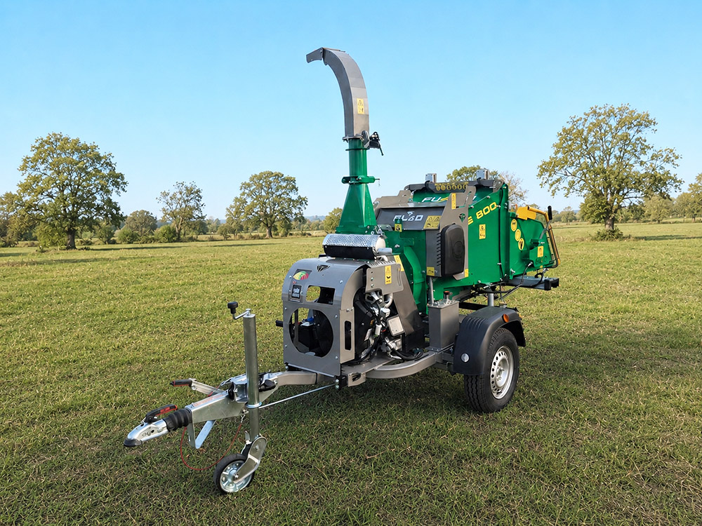 GL&D Fusion Motor E800 road type-approved professional wood chipper