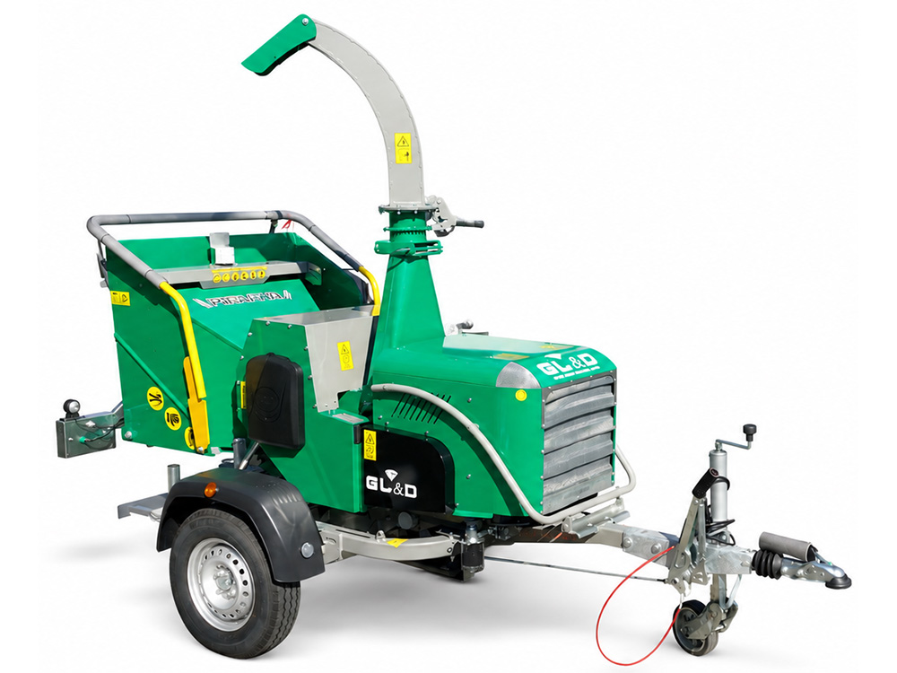 GL&D Predator Diesel road type-approved professional drum wood chipper