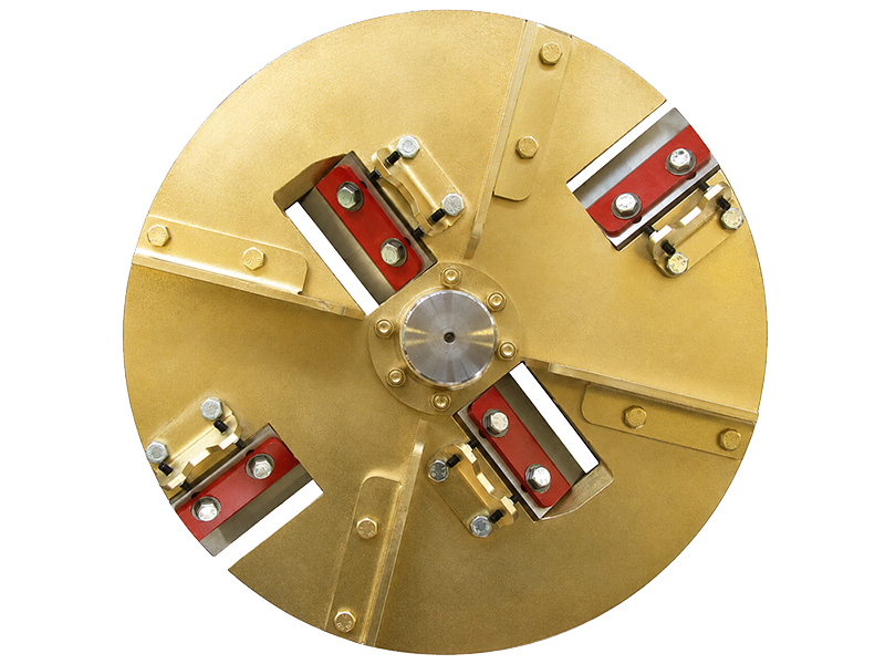 4-blade multifunction chipping disc of the Hercules C125 wood chipper